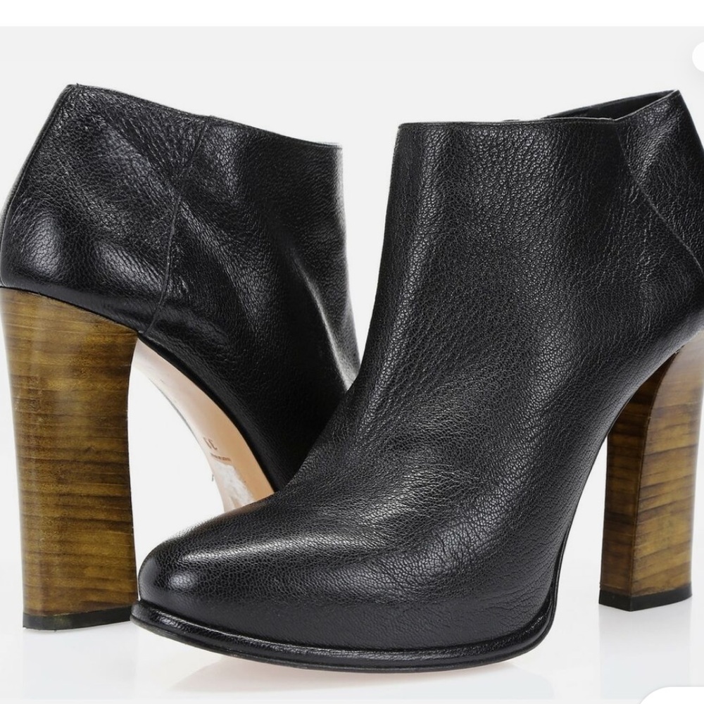 Hoss Intropia High Heel Boots in Black